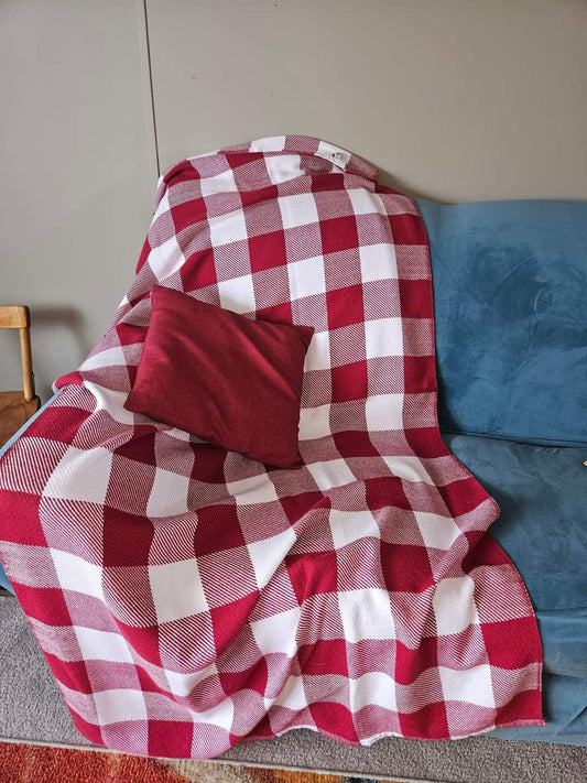 Crimson/ White Buffalo Plaid Throw